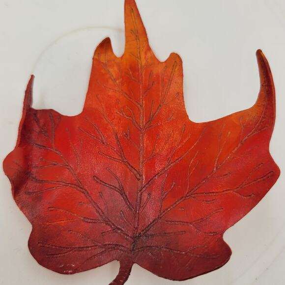 Vintage K & T Tovey Maple Tree Leaf Brooch/Pin Red Orange Autumn Fall Fashion - Picture 14 of 16